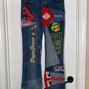Pepe Graphic Women’s Jeans